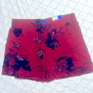 NWT mid rise short
